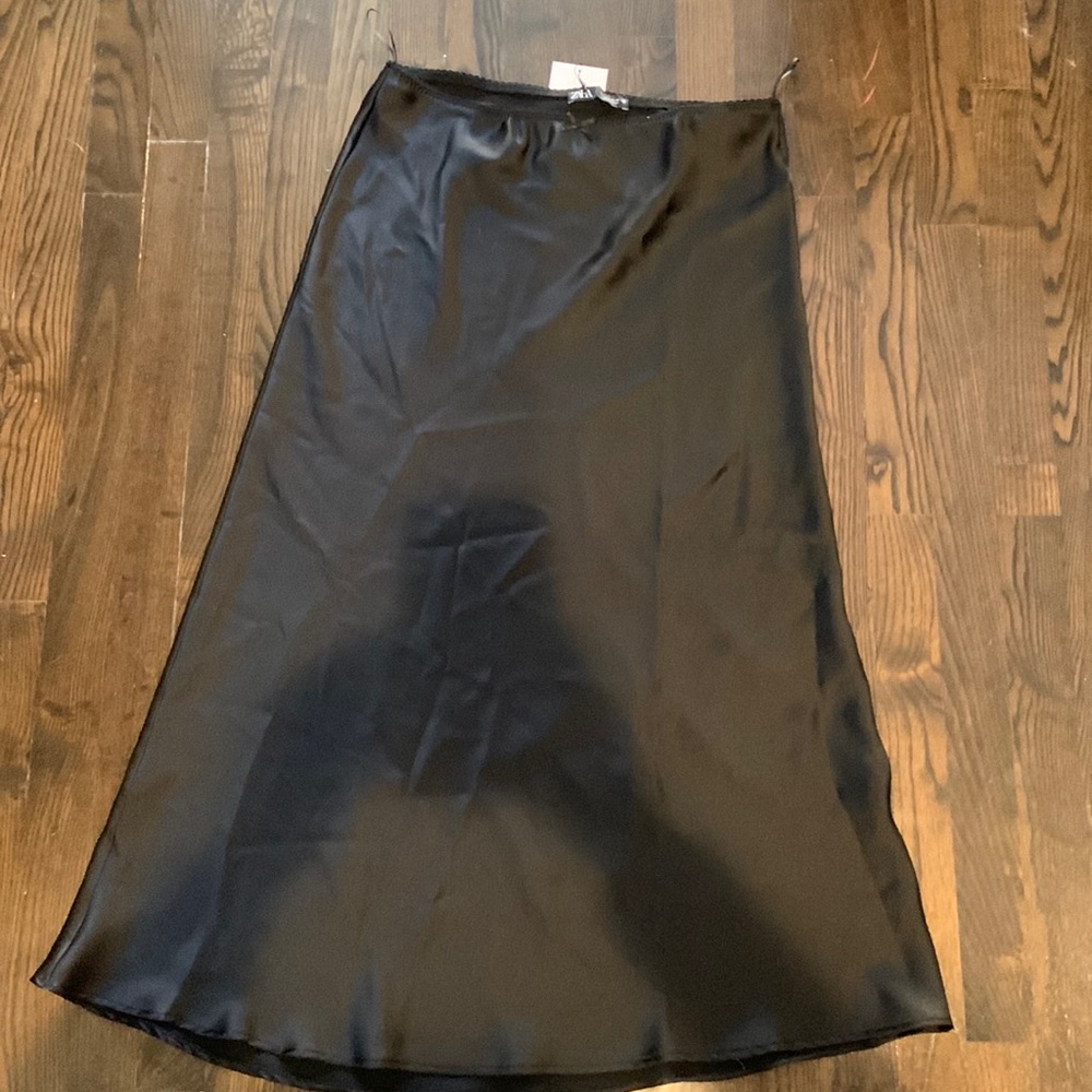 NWT Zara midi silk skirt